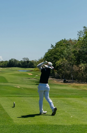 golf_course_coyote_01