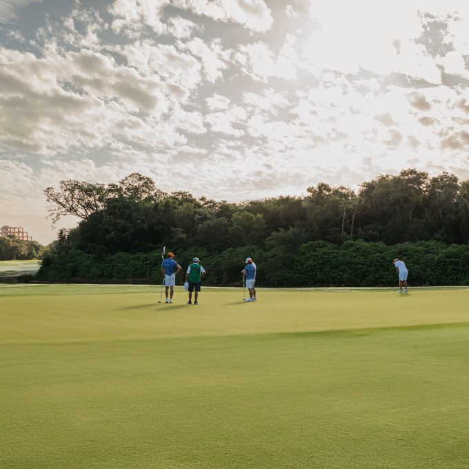 Hole 1 Gran Coyote Golf